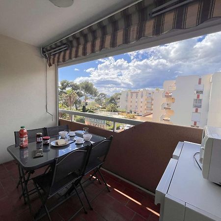 Saint-Raphaël Studio Cabine A St-Raphael Avec Terrasse Et Parking, A 100M De La Plage - Fr-1-226A-23 מראה חיצוני תמונה