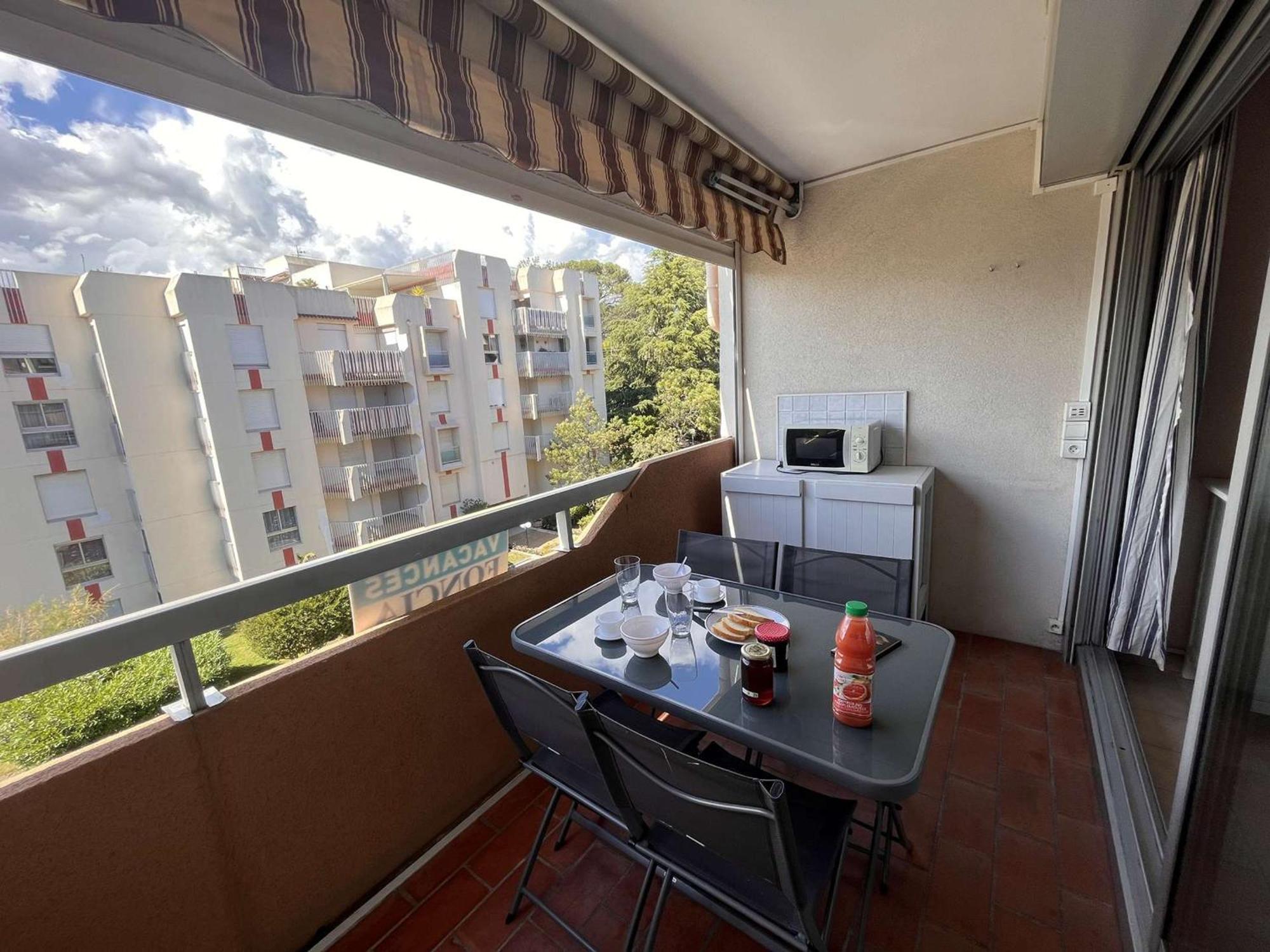 Saint-Raphaël Studio Cabine A St-Raphael Avec Terrasse Et Parking, A 100M De La Plage - Fr-1-226A-23 מראה חיצוני תמונה